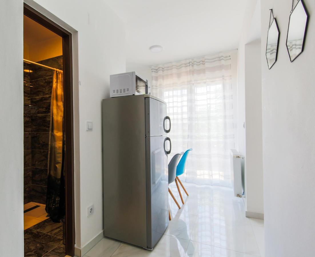 Apartmani Mabele 帕格 外观 照片